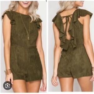 She + Sky Faux Suede Olive Romper Sz small